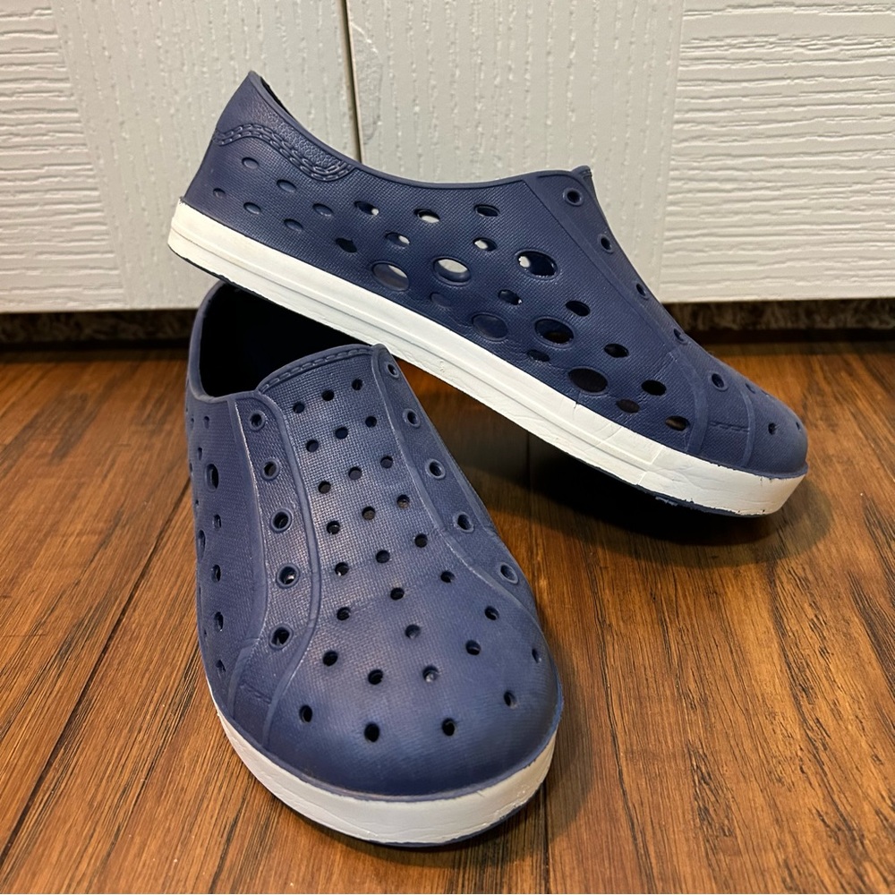 Lily & Dan Water Shoes Navy Blue Sz 13/1